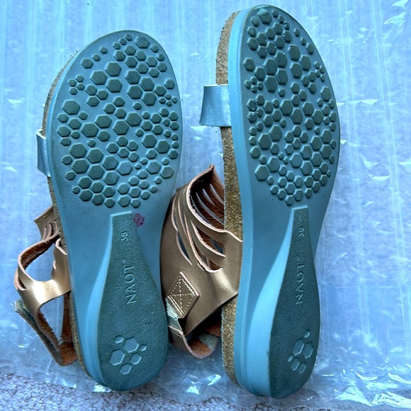 Naot sandals. All leather, back adjustable strapped sandals in silver and gold. - Picture 6 of 7